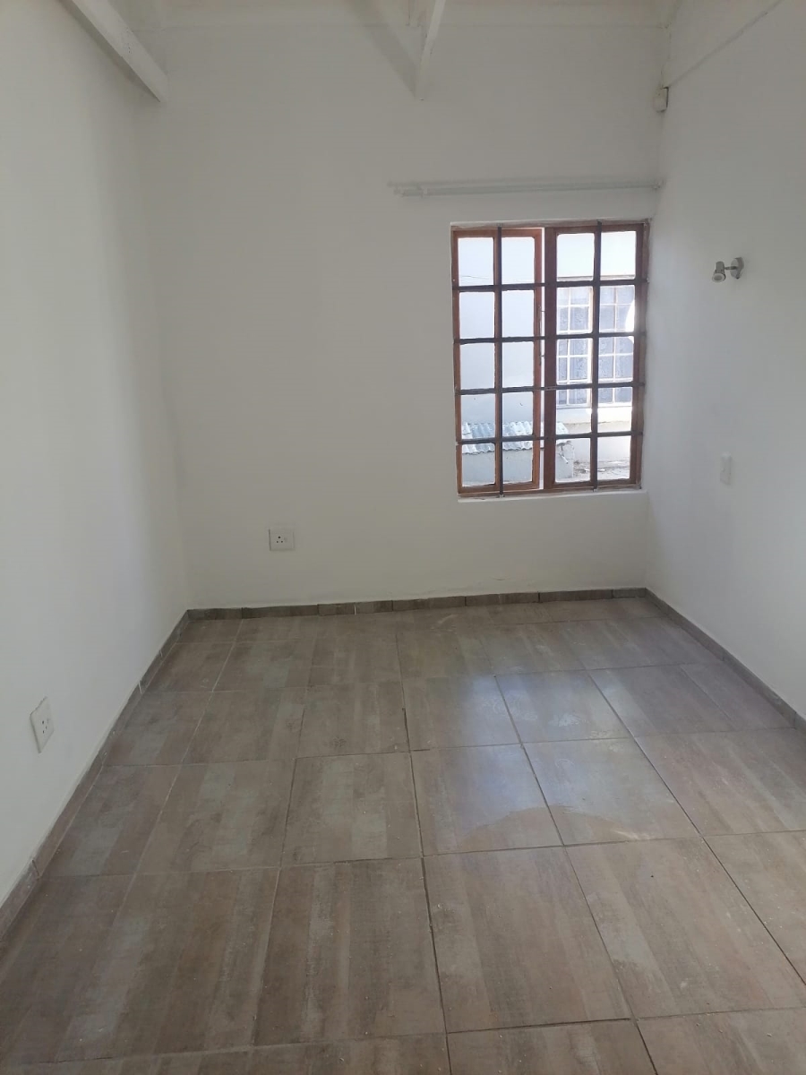 To Let 1 Bedroom Property for Rent in Queenstown Central Eastern Cape